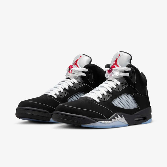 Jordan Retro 5 Black Metalic "Reaimagined"